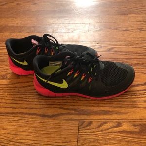 Nike size 8.  Good shape!!